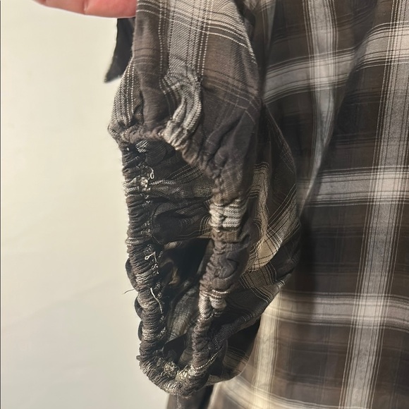 Max studio off shoulder Plaid Green Top Bell sleeve peasant top Size XL New - Picture 3 of 14